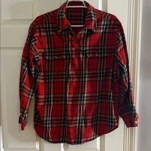 Woman’s Red Plaid Shirt Zipper Front